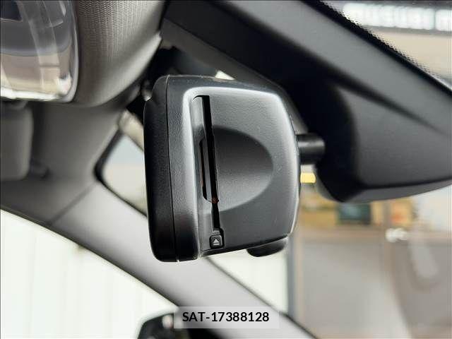Bmw 1 SERIES 2017-03 6750938-3
