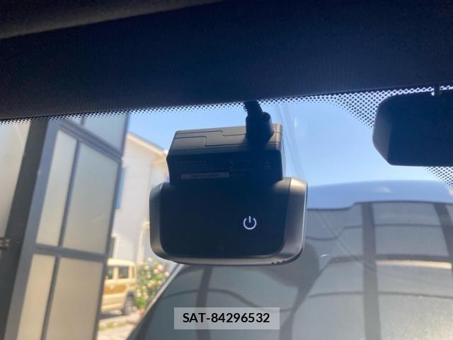 Bmw 1 SERIES 2018-09 6902502-23