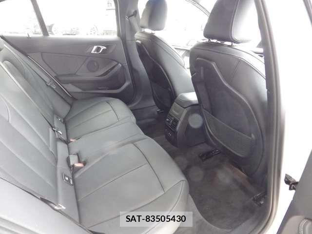 Bmw 1 SERIES 2023-09 6989745-16