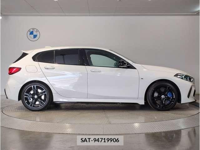 Bmw 1 SERIES 2022-10 7215198-8