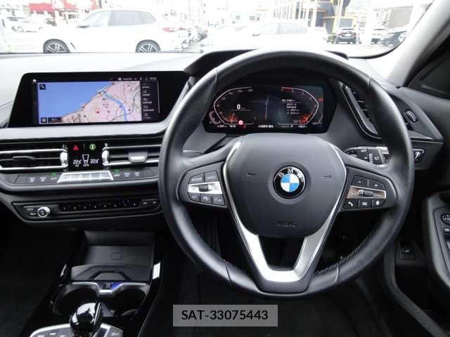 Bmw 1 SERIES 2023-02 7215207-14