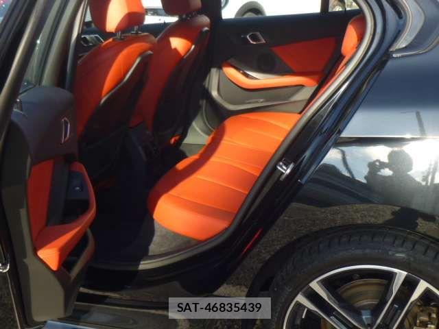 Bmw 1 SERIES 2022-12 7215202-7