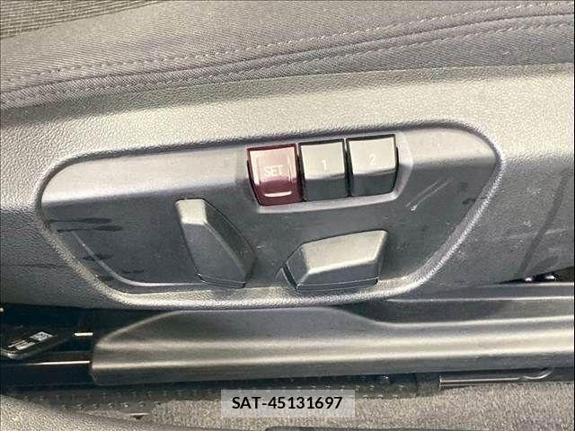 Bmw 1 SERIES 2020-03 7215195-9