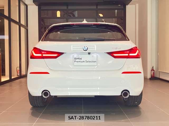 Bmw 1 SERIES 2022-11 7215200-2