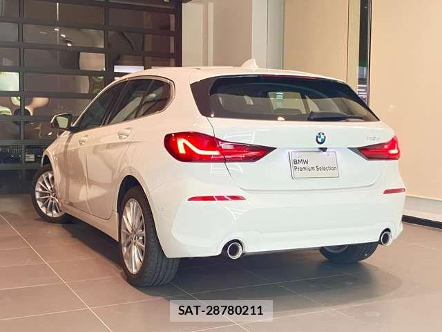 Bmw 1 SERIES 2022-11 7215200-6
