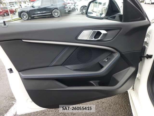 Bmw 1 SERIES 2021-04 7215196-9
