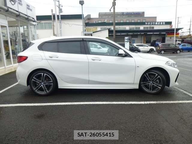 Bmw 1 SERIES 2021-04 7215196-3
