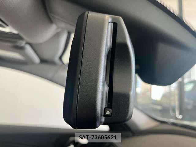 Bmw 1 SERIES 2024-04 7215211-9