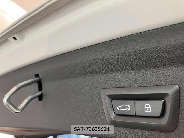 Bmw 1 SERIES 2024-04 7215211-17