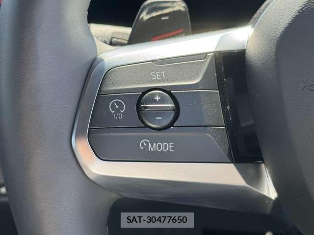 Bmw 1 SERIES 2025-08 7215213-16