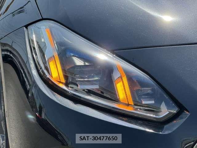 Bmw 1 SERIES 2025-08 7215213-7