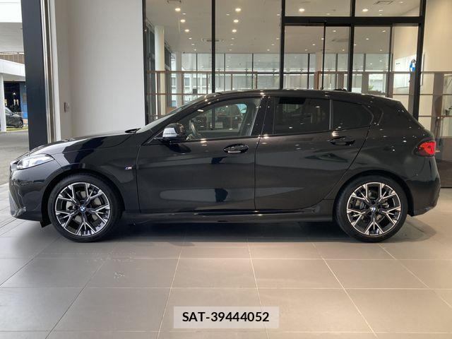 Bmw 1 SERIES 2025-01 7215218-9