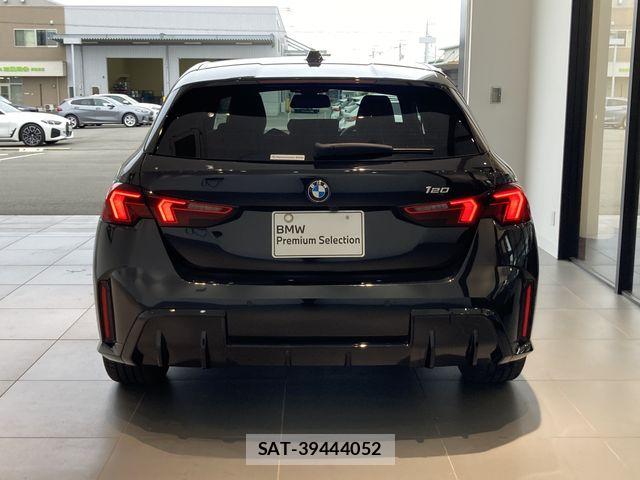Bmw 1 SERIES 2025-01 7215218-11