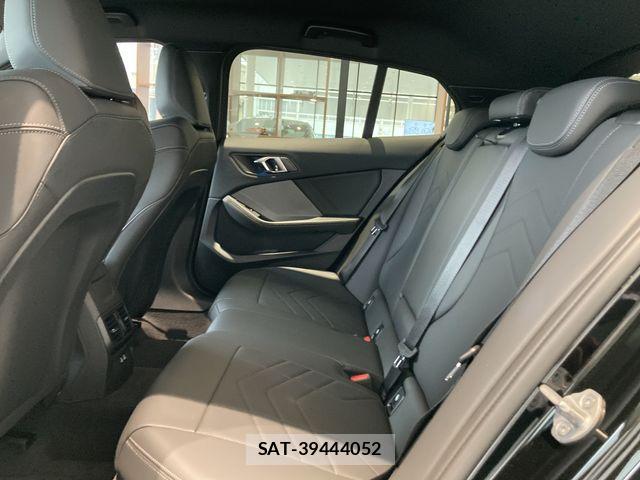 Bmw 1 SERIES 2025-01 7215218-20