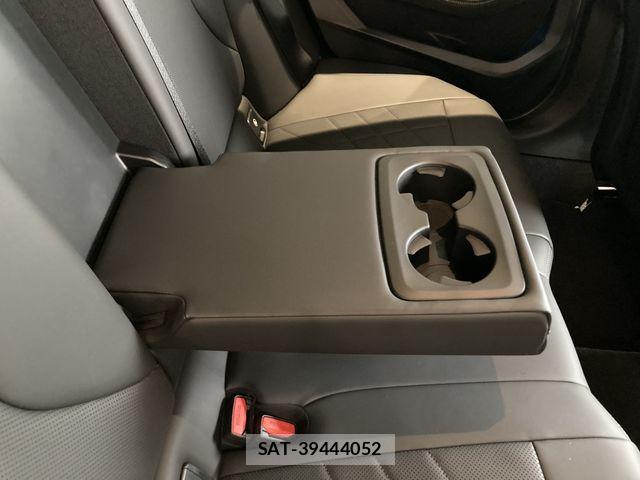 Bmw 1 SERIES 2025-01 7215218-22