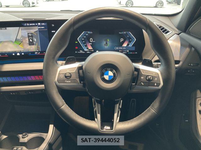 Bmw 1 SERIES 2025-01 7215218-25