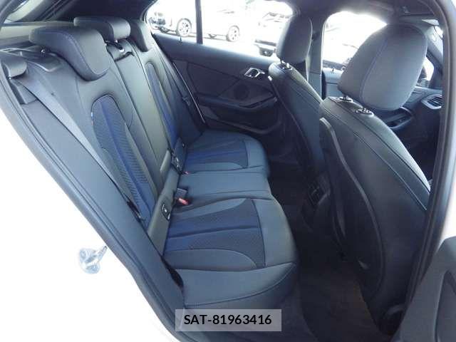 Bmw 1 SERIES 2024-06 7325842-15