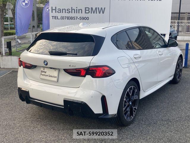Bmw 1 SERIES 2025-11 7391442-4