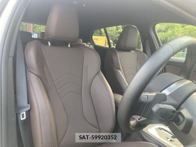 Bmw 1 SERIES 2025-11 7391442-8
