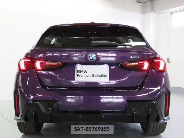 Bmw 1 SERIES 2025-07 7391444-9