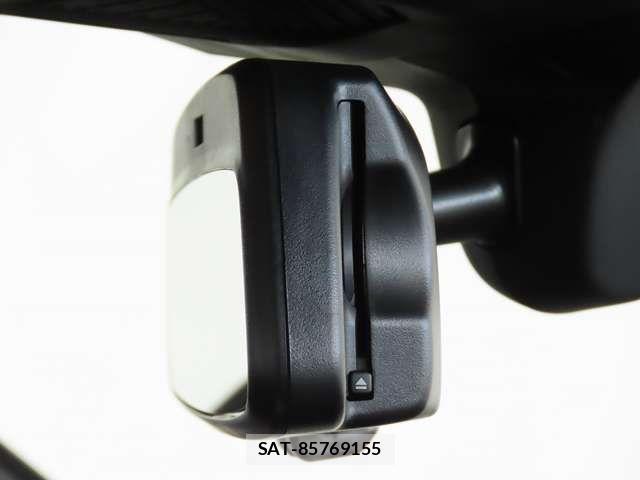 Bmw 1 SERIES 2025-07 7391444-11