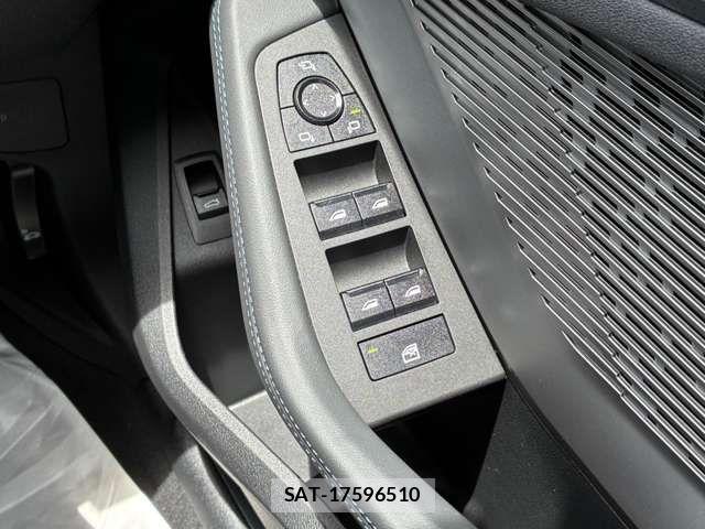 Bmw 1 SERIES 2025-07 7453084-18