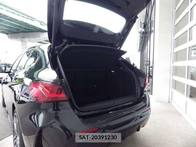 Bmw 1 SERIES 2024-06 7453085-8