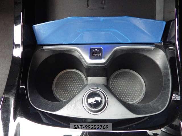 Bmw 1 SERIES 2024-06 7453086-19