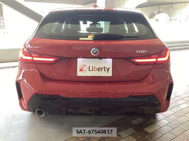 Bmw 1 SERIES 2023-02 7453089-17