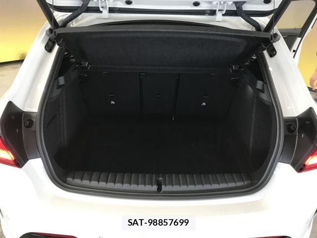 Bmw 1 SERIES 2024-02 7499648-9
