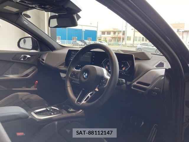 Bmw 1 SERIES 2026-01 7356954-13