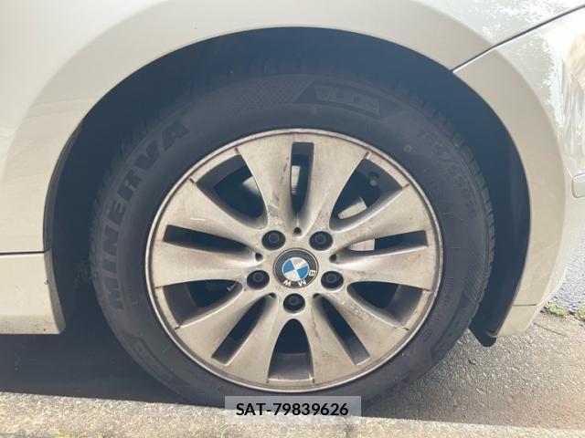 Bmw 1 SERIES 2010-10 7721233-9