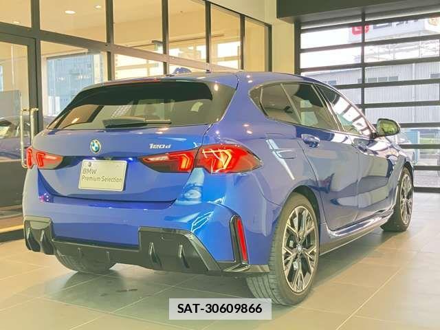 Bmw 1 SERIES 2025-08 7721186-11