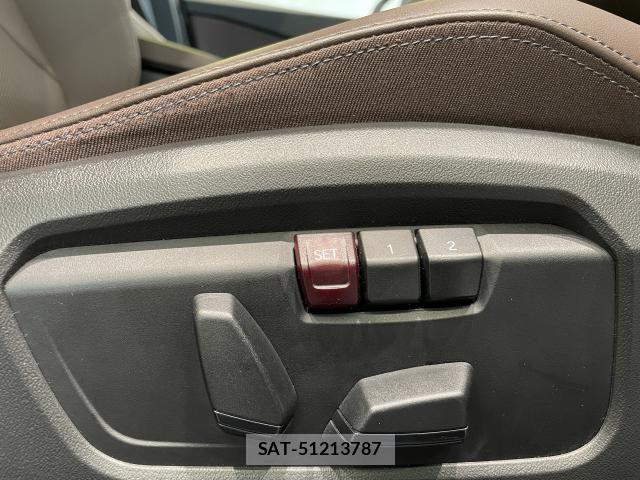 Bmw 1 SERIES 2025-04 7721188-5