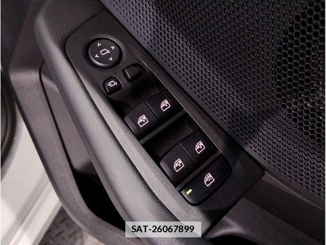Bmw 1 SERIES 2021-05 7721203-22