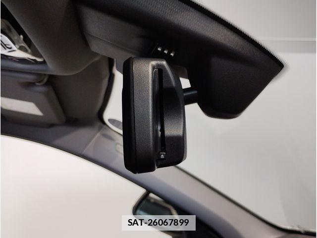 Bmw 1 SERIES 2021-05 7721203-26