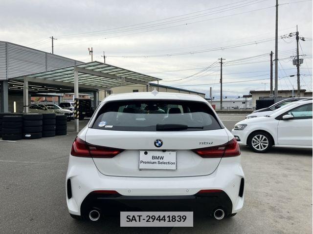 Bmw 1 SERIES 2024-06 7721201-13