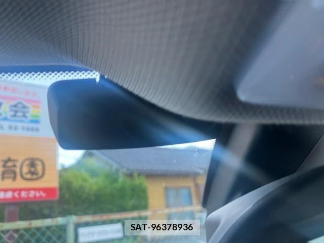 Bmw 1 SERIES 2013-06 7721232-25