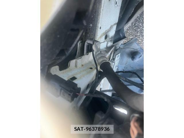 Bmw 1 SERIES 2013-06 7721232-29