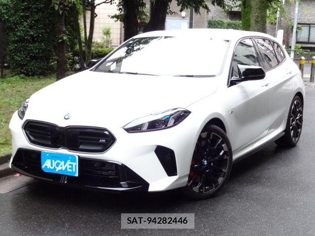 Bmw 1 SERIES 2026-01 7721185-0