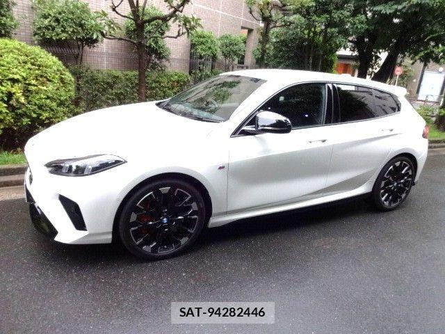 Bmw 1 SERIES 2026-01 7721185-5