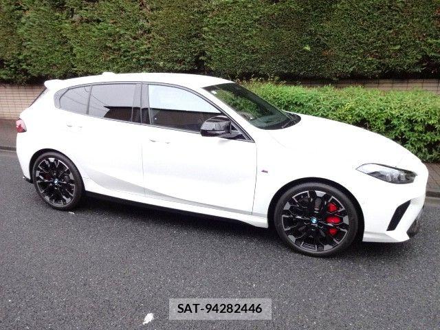 Bmw 1 SERIES 2026-01 7721185-6