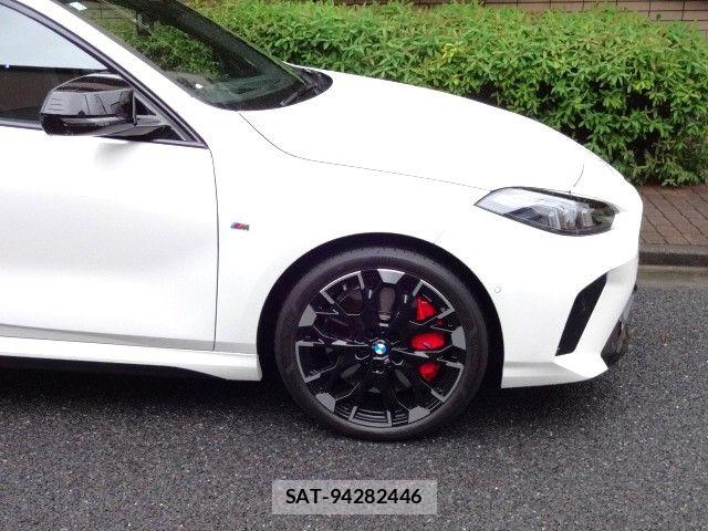 Bmw 1 SERIES 2026-01 7721185-8