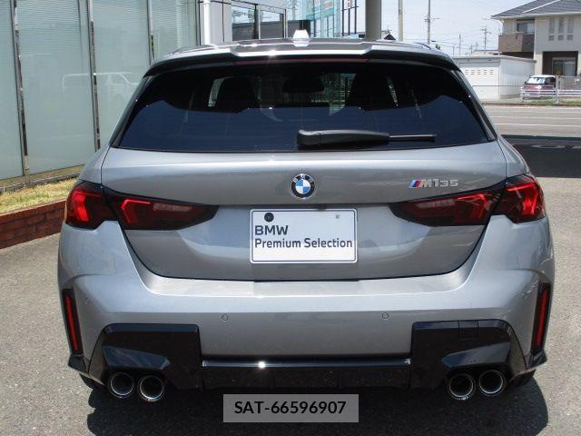 Bmw 1 SERIES 2024-11 7875430-9