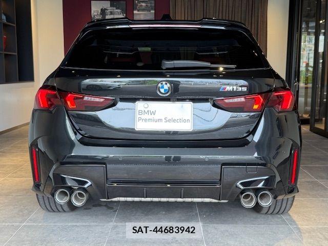 Bmw 1 SERIES 2025-12 7875429-2