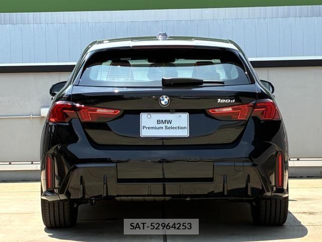 Bmw 1 SERIES 2025-09 7875433-4