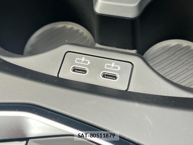 Bmw 1 SERIES 2025-09 7875434-23