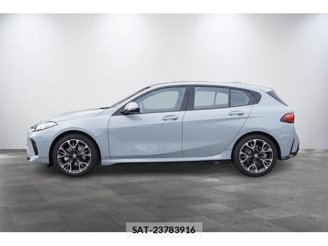 Bmw 1 SERIES 2026-02 8034530-4