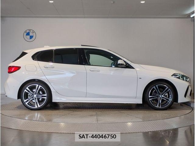 Bmw 1 SERIES 2021-12 8072976-7