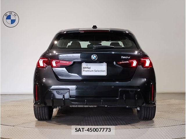 Bmw 1 SERIES 2025-09 8072974-4